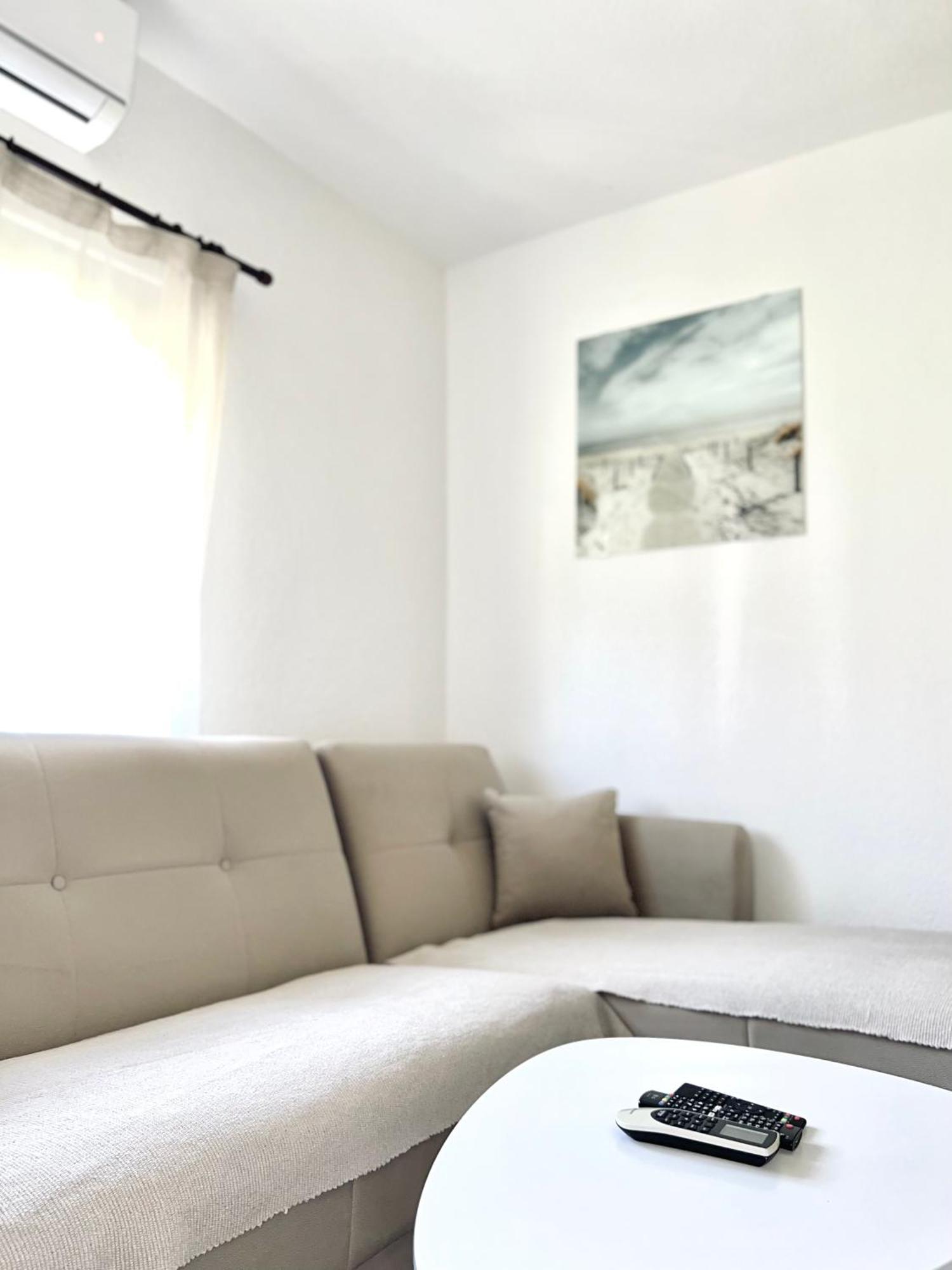 Apartman Misovic Herceg Novi Buitenkant foto